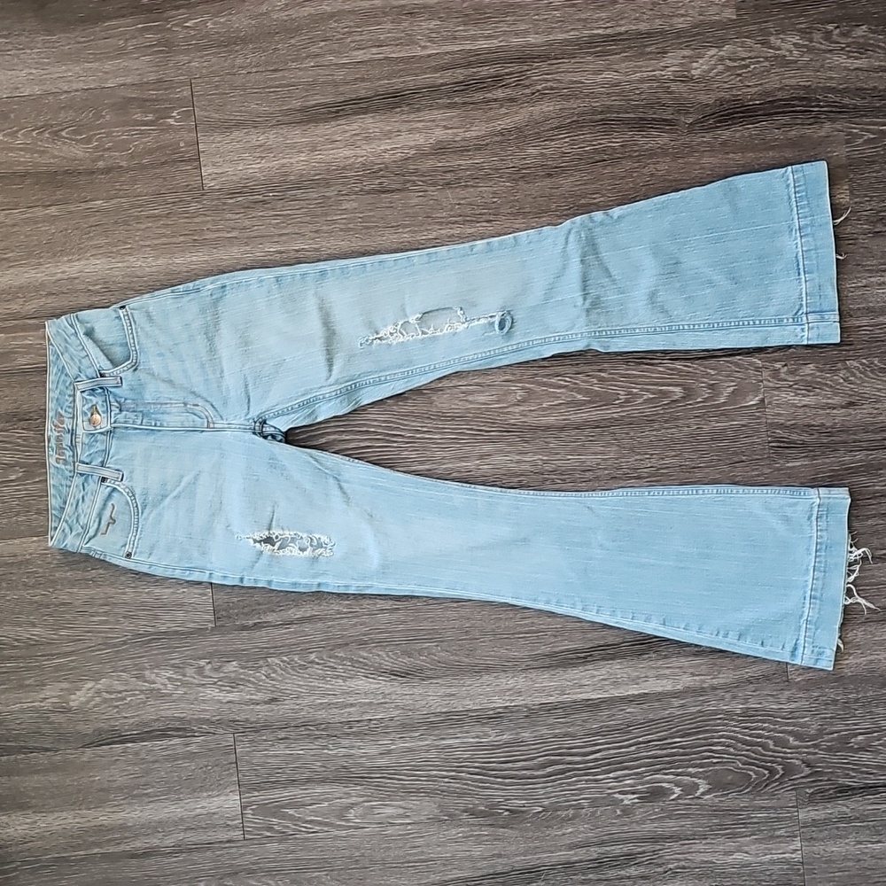 Kimes Ranch Lightwash Distressed JENNIFER Jeans
